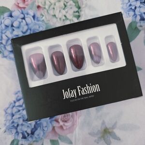 Press-On Acrylic Nails